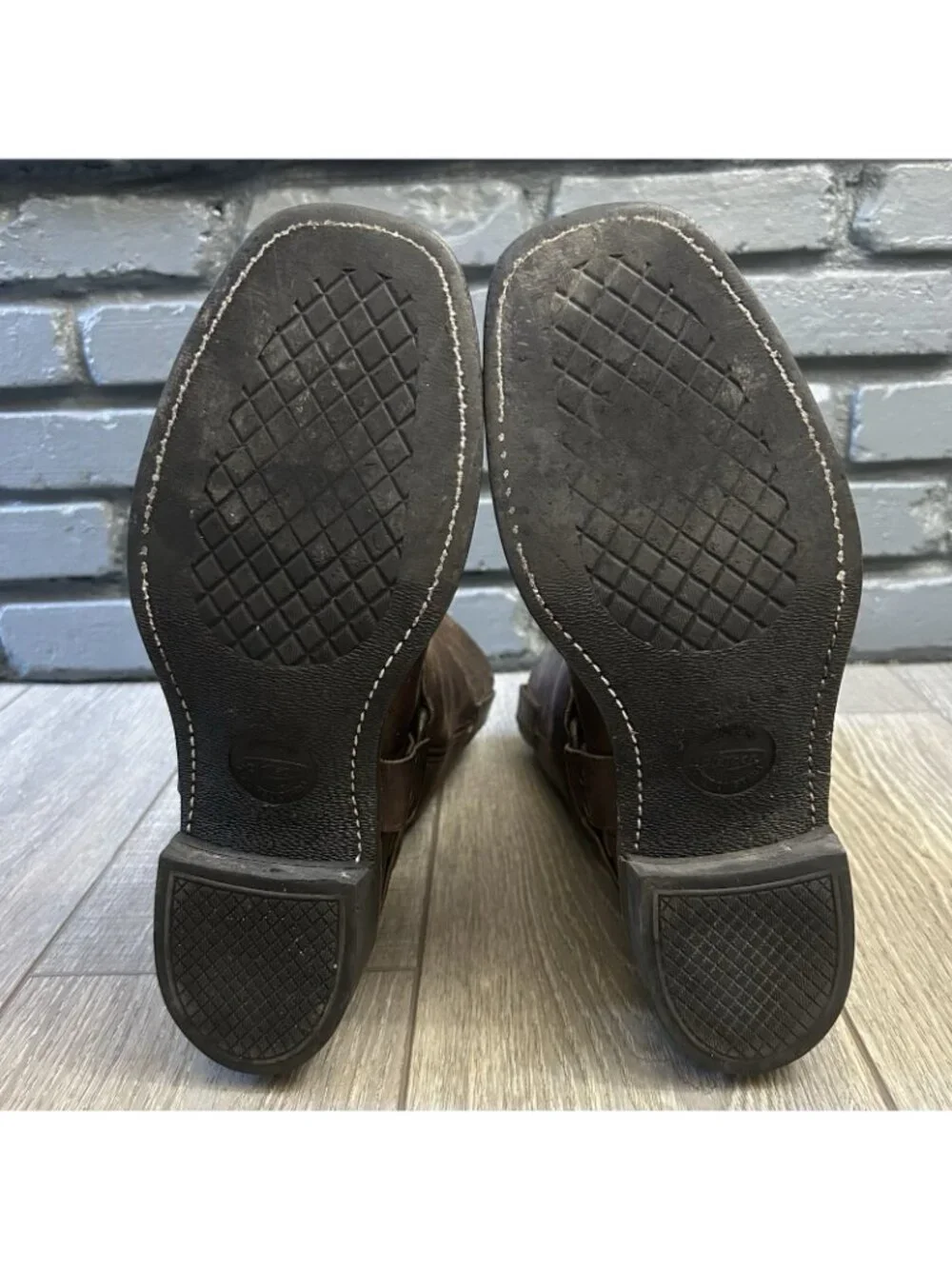 Frye used boots
